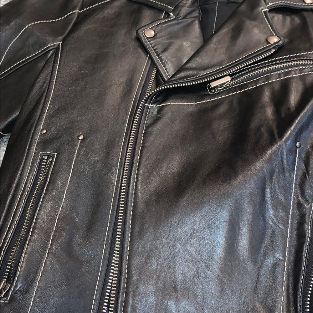 leather jacket - Picture 7 of 7